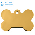 Etiqueta de nombre de mascota de acero inoxidable de metal con forma de hueso personalizada de alta calidad a granel collares de etiqueta de perro personalizados baratos con llavero